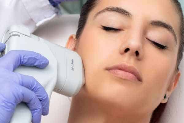 Why Do People Choose HIFU for a Non-Surgical Facelift? 1 Why do people consider HIFU Trowbridge?